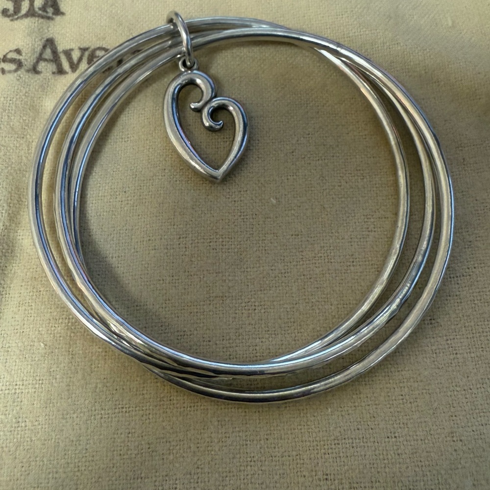 James Avery Mother's Love Bangle Bracelet Sterling Silver- size small - Picture 2 of 8